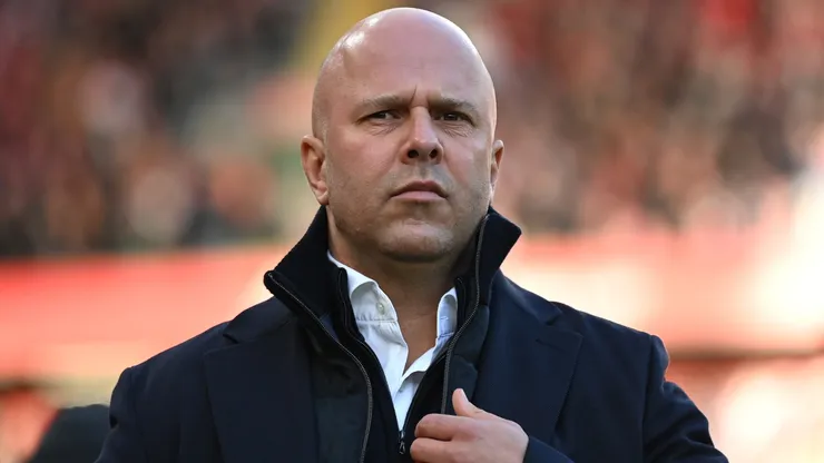 Arne Slot, Manager of Liverpool, looks on prior to the Premier League match between Liverpool FC and Ipswich Town FC at Anfield on January 25, 2025 in Liverpool, England.