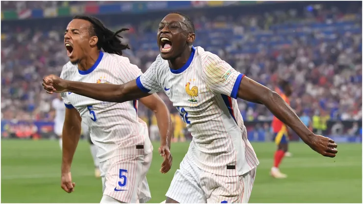 Randal Kolo Muani of France celebrates scoring his team