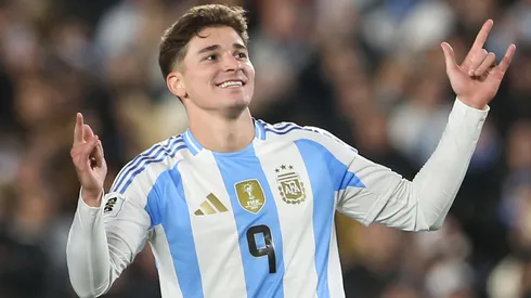 Julian Alvarez of Argentina celebrates after scoring the team's second goal during the FIFA World Cup 2026 Qualifier match between Argentina and Chile at Estadio Más Monumental Antonio Vespucio Liberti on September 05, 2024 in Buenos Aires, Argentina.
