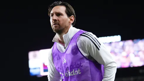 Lionel Messi #10 of Inter Miami CF warms up at the start of the second half against the Philadelphia Union at Chase Stadium on March 29, 2025 in Fort Lauderdale, Florida.