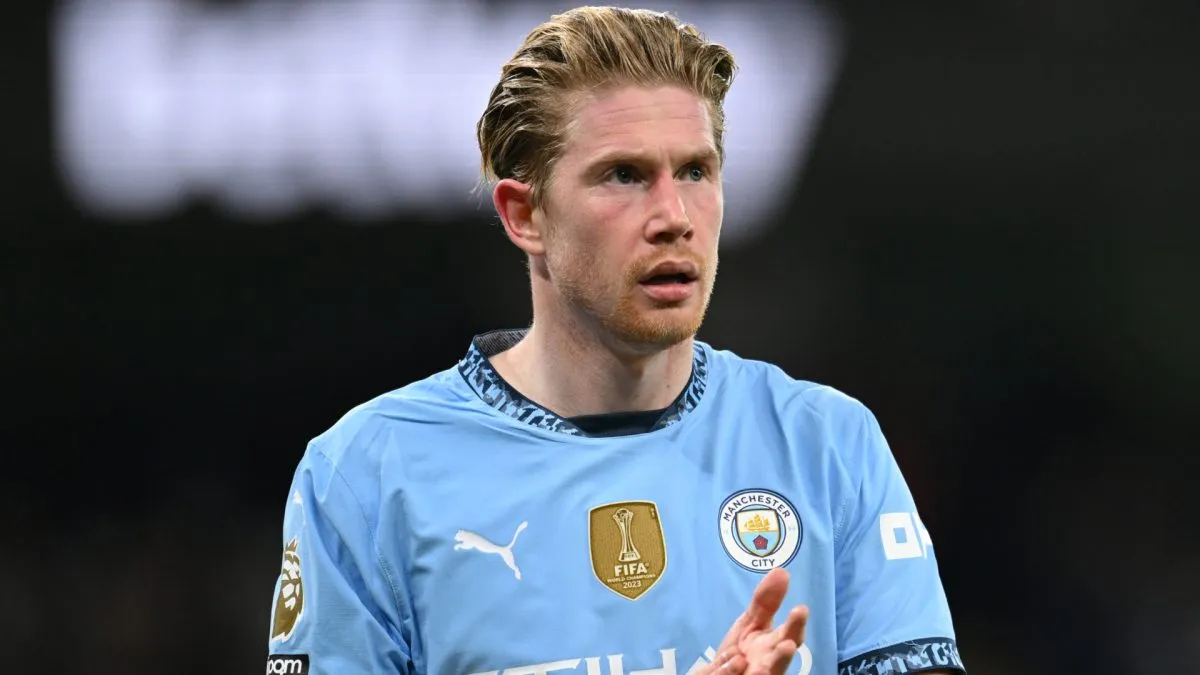 Kevin De Bruyne of Manchester City looks on during the Premier League match between Manchester City FC and Manchester United FC at Etihad Stadium on December 15, 2024 in Manchester, England.