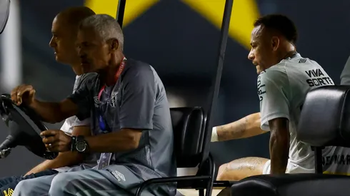 : Neymar of Santos leaves field in a medical car after being injured during a match between Santos and Atletico Mineiro as part of Brasileirao 2025 at Urbano Caldeira Stadium (Vila Belmiro) on April 16, 2025 in Santos, Brazil.