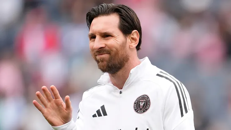 Lionel Messi #10 of Inter Miami CF warms up prior to the MLS match between Chicago Fire FC and Inter Miami CF at Soldier Field on April 13, 2025 in Chicago, Illinois.