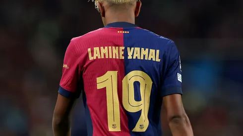 The old style design has been added to the kit, a throwback for old school fans.