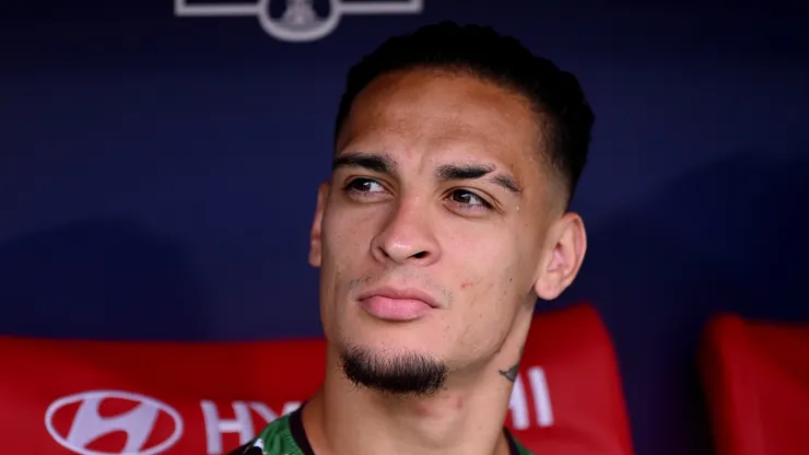 Antony of Real Betis looks on from the bench prior to the La Liga EA Sports match between Atletico de Madrid and Real Betis Balompie at Riyadh Air Metropolitano on May 18, 2025 in Madrid, Spain.