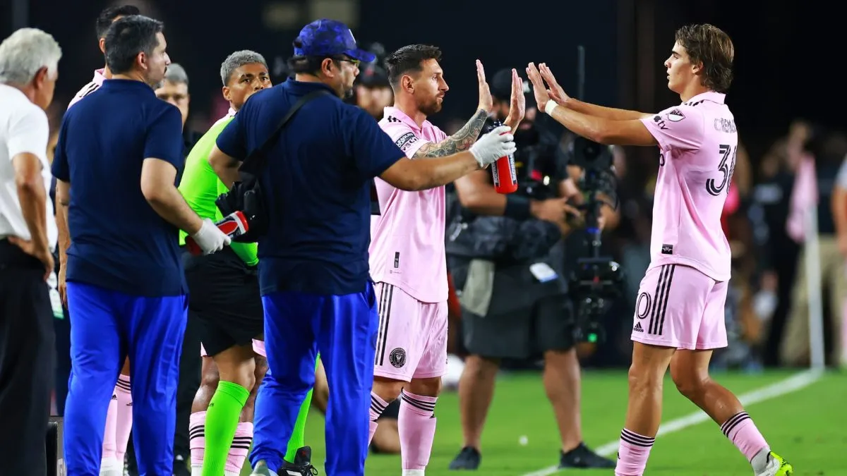 Lionel Messi #10 of Inter Miami CF shakes hands with Benjamin Cremaschi #30 as he replaces him during the second half of the Leagues Cup 2023 match. (Source: Hector Vivas/Getty Images)