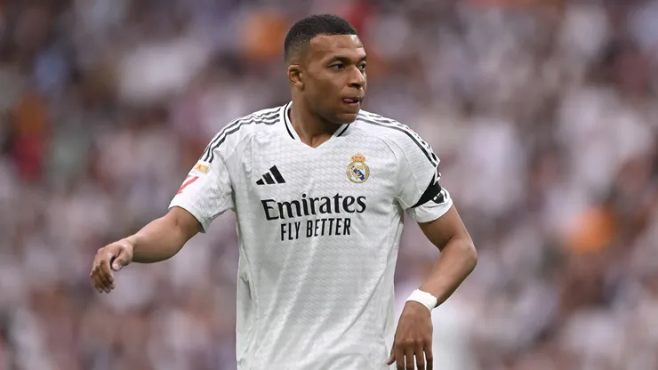 Heading into the final group match, Real Madrid led Group H on goal difference, tied with RB Salzburg at four points each.