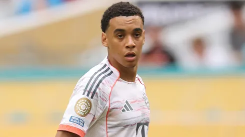 Jamal Musiala #42 of FC Bayern Munchen in actioin during the FIFA Club World Cup 2025 round of 16 match between CR Flamengo and FC Bayern München at Hard Rock Stadium on June 29, 2025 in Miami Gardens, Florida.