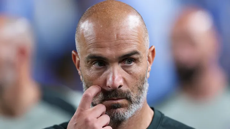Enzo Maresca, Head Coach of Chelsea FC, reacts during the FIFA Club World Cup 2025 quarter final match between SE Palmeiras and Chelsea FC at Lincoln Financial Field on July 04, 2025 in Philadelphia, Pennsylvania.