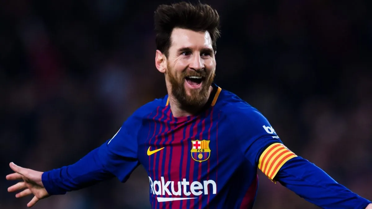 Lionel Messi of FC Barcelona celebrates after scoring his team's third goal during the La Liga match between Barcelona and Girona at Camp Nou on February 24, 2018 in Barcelona, Spain.