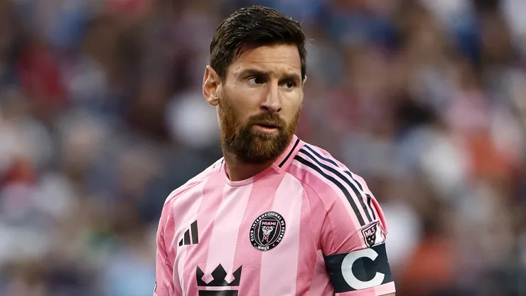 Lionel Messi #10 of Inter Miami FC uring the game against the New England Revolution at Gillette Stadium on July 9, 2025 in Foxborough, Massachusetts.