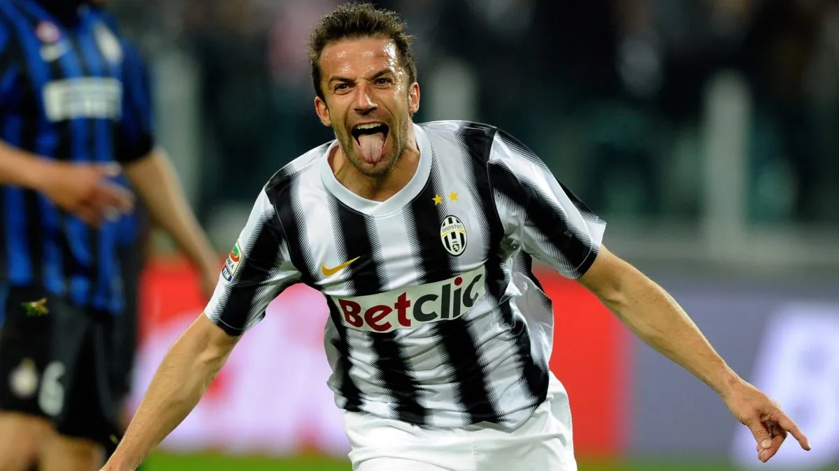 Alessandro Del Piero of Juventus FC celebrates scoring the second goal during the Serie A match between Juventus FC and FC Internazionale Milano on March 25, 2012. (Source: Claudio Villa/Getty Images)