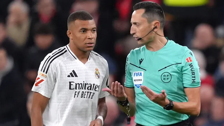 Kylian Mbappe of Real Madrid speaks with Referee Sanchez Martinez during a LaLiga match vs. Athletic Club.