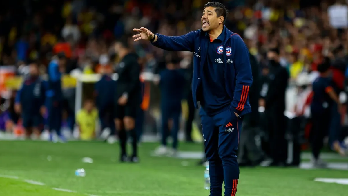 Chile head coach Nicolas Cordova.
