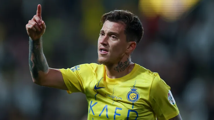 Otavio of Al Nassr celebrates after scoring 2nd goal during the Saudi Pro League match between Al-Nassr and Al Fateh at Al Awwal Park Stadium on February 17, 2024 in Riyadh, Saudi Arabia.