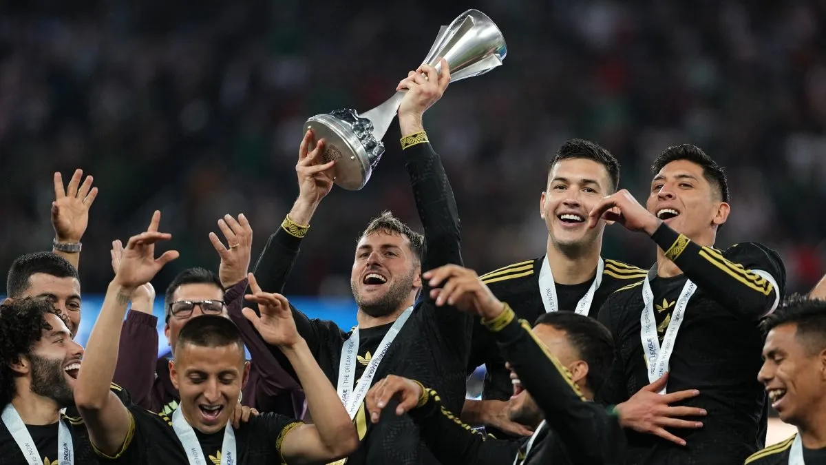 Santiago Gimenez won the Nations League with Mexico this year by defeating the United States.