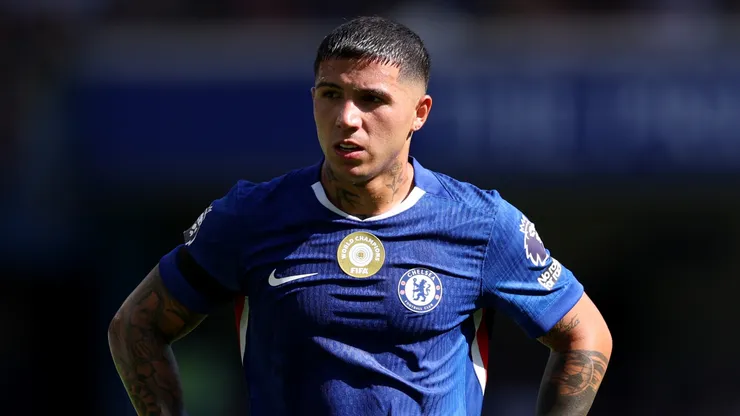 Enzo Fernandez of Chelsea during the Premier League match between Chelsea and Crystal Palace at Stamford Bridge on August 17, 2025 in London, England.