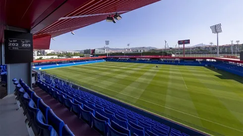 The Camp Nou renovation setback forced Barça to move the LaLiga match to a venue with only 6,000 seats, approved by LaLiga under “force majeure.”
