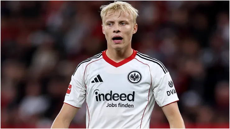 Oscar Hojlund of Eintracht Frankfurt