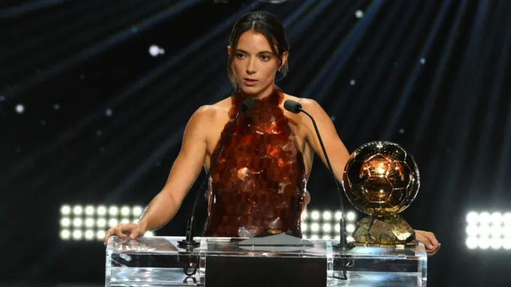 Aitana Bonmati awarded with the 2025 Women's Ballon d'Or.