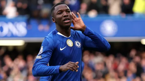 Moises Caicedo of Chelsea celebrates scoring his team's first goal during the Premier League match between Chelsea and Liverpool.
