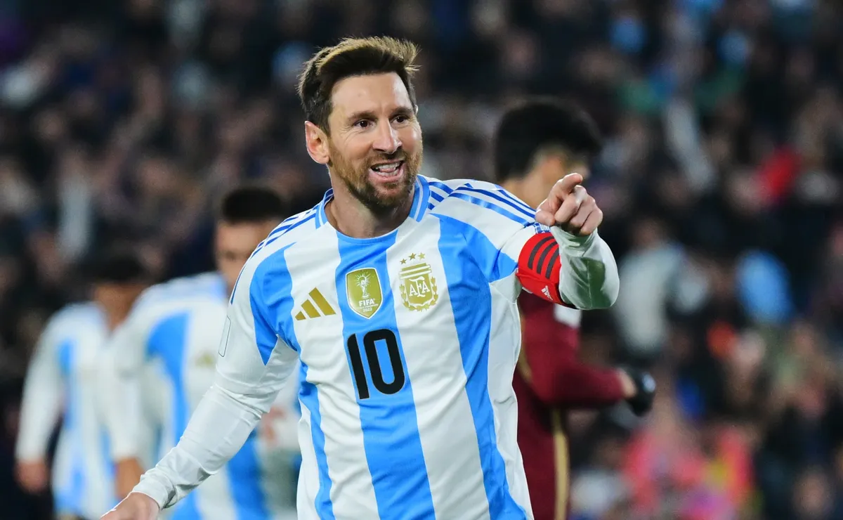 リオネル・メッシのアルゼンチン代表は、ワールドカップ前にグアテマラ親善試合と同じ会場で2022年の別れの式典を繰り返す予定だと伝えられている