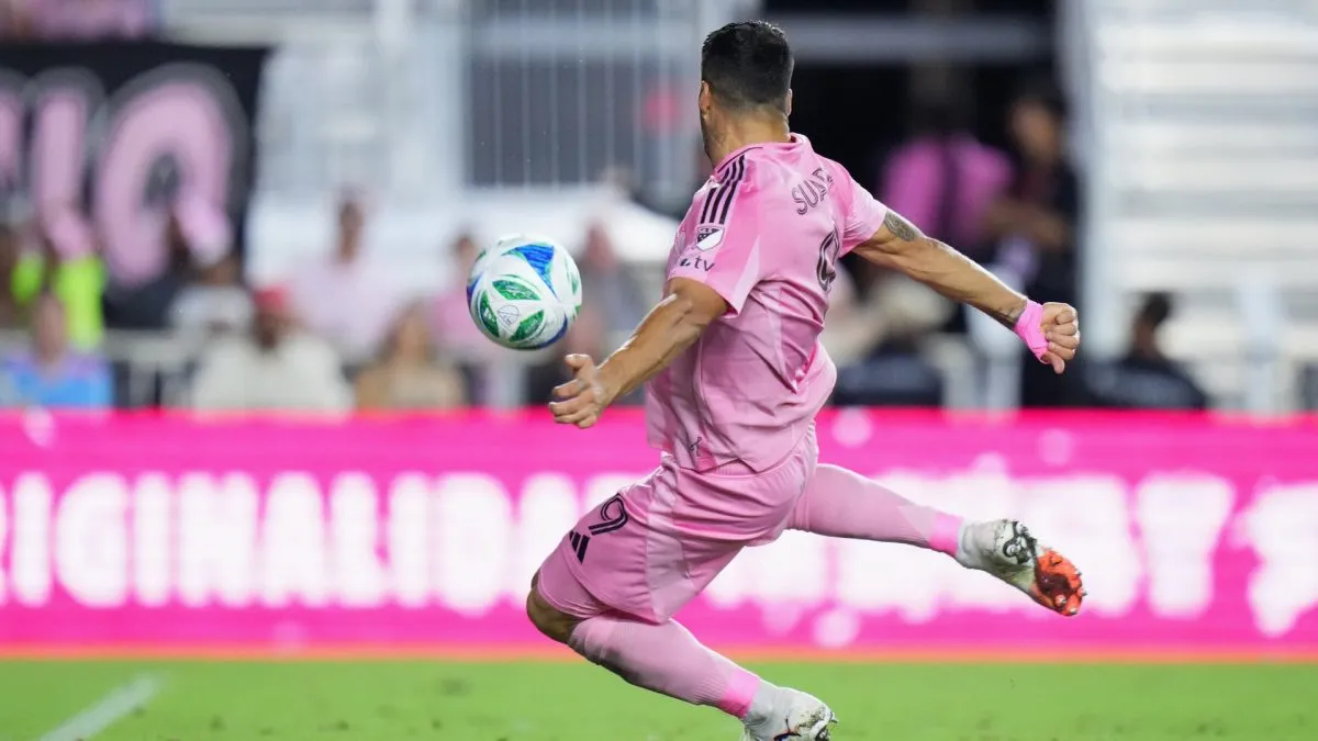 Luis Suárez #9 of Inter Miami CF scores the team's third goal.
