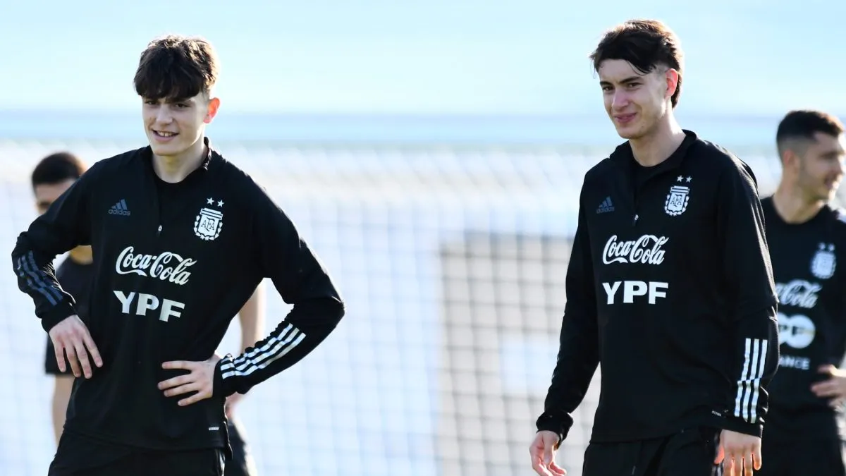 Alejandro Garnacho and Matias Souleduring a training session with Argentina.