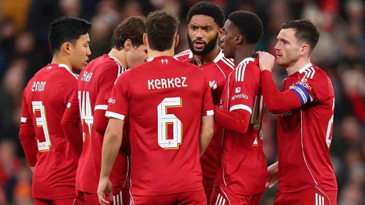 Liverpool players talking