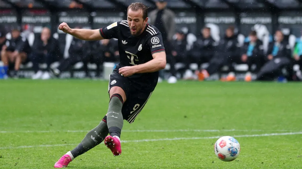 Harry Kane shooting a ball with Bayern Munich