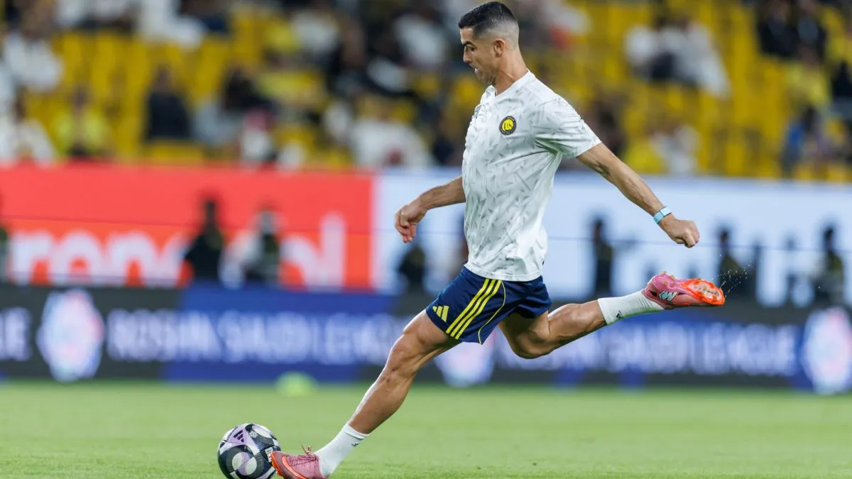 Cristiano Ronaldo warming up previous a Al Nassr game