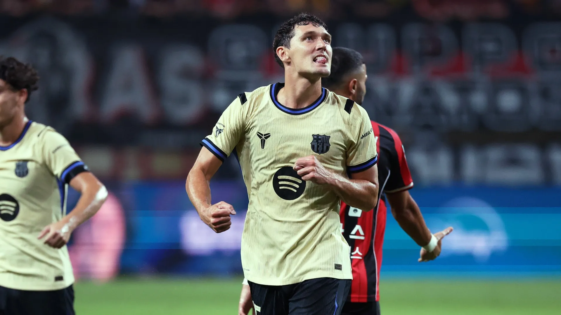 Andreas Christensen of FC Barcelona celebrating.