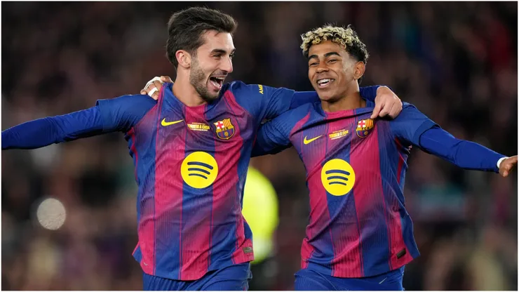 Ferran Torres and Lamine Yamal of FC Barcelona