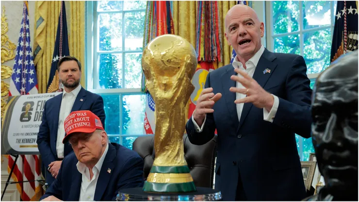 FIFA President Gianni Infantino speaks about the 2026 World Cup with U.S. President Donald Trump
