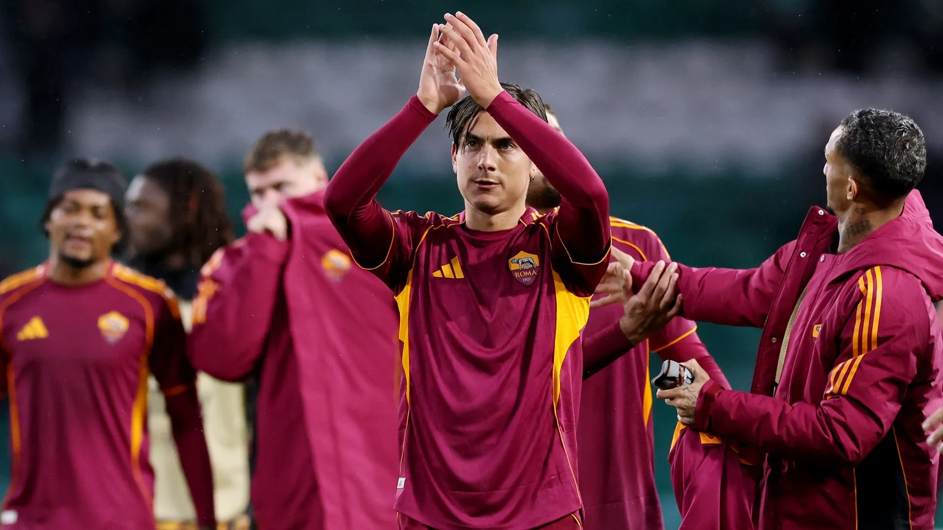 Paulo Dybala of AS Roma applauds the fans after the game against Celtic.