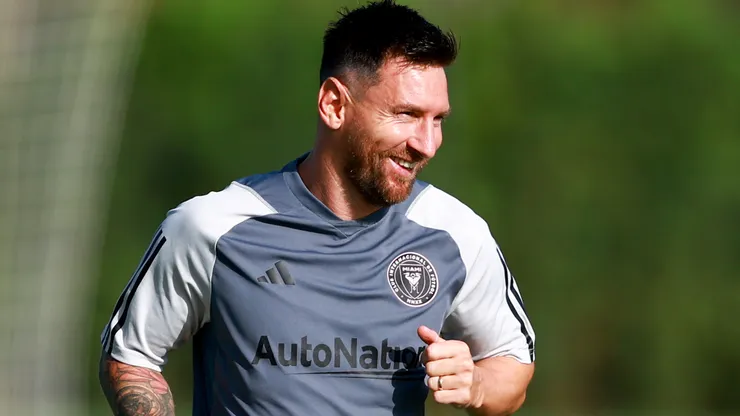  Lionel Messi #10 of Inter Miami CF looks on during an Inter Miami CF Training Session 

