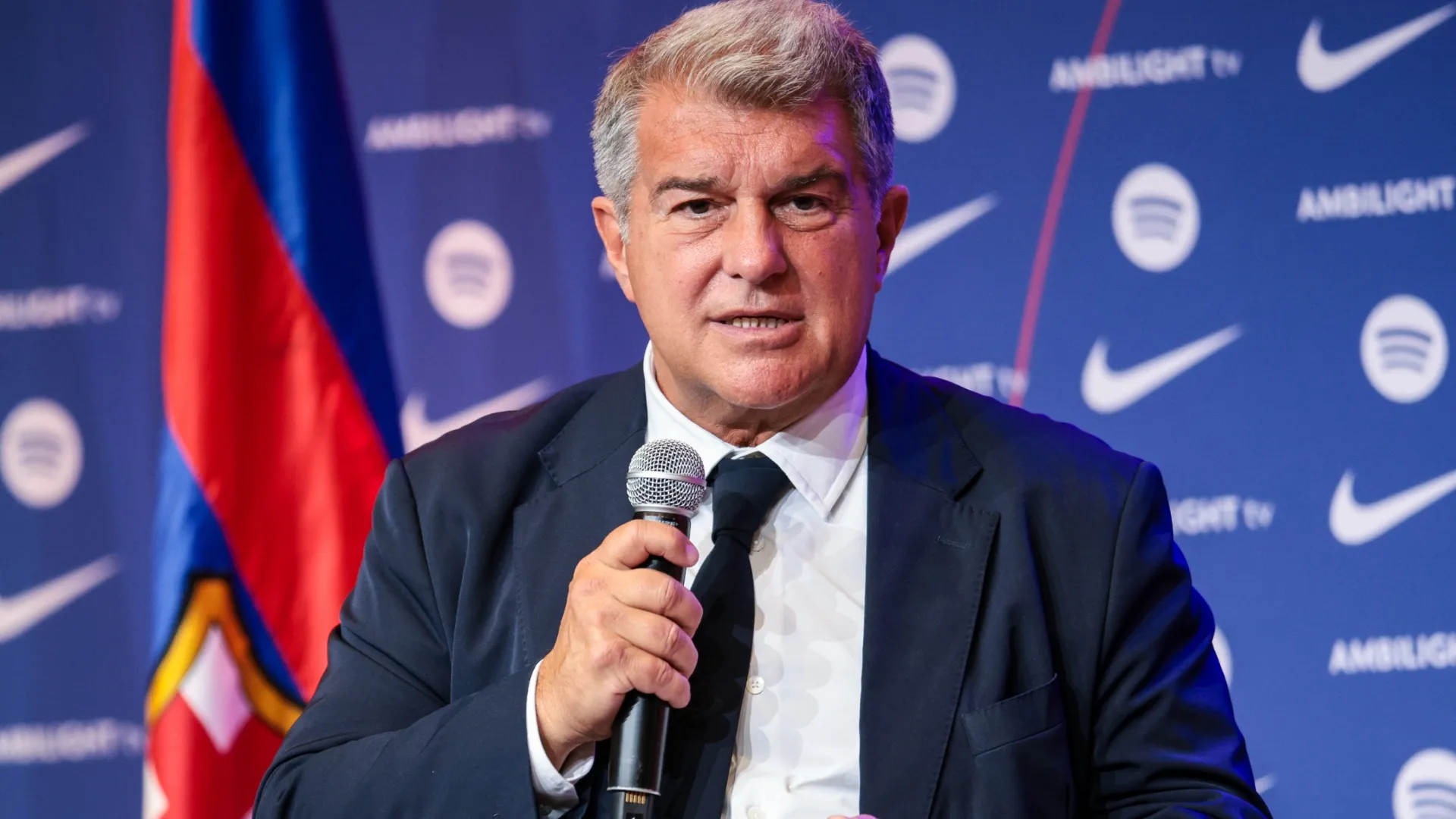 Laporta criticized the referees