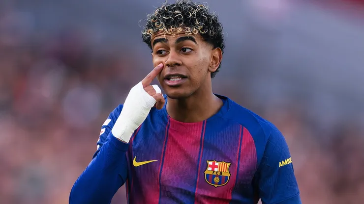 Lamine Yamal of FC Barcelona reacts during the LaLiga EA Sports match.
