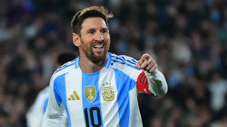 Lionel Messi playing for Argentina.