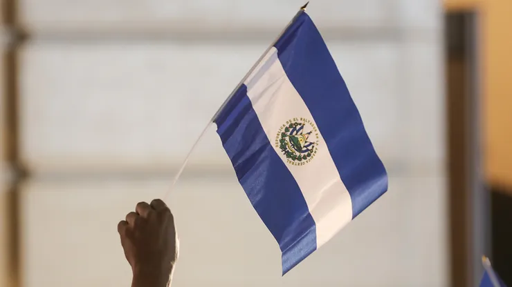 El Salvador flag

