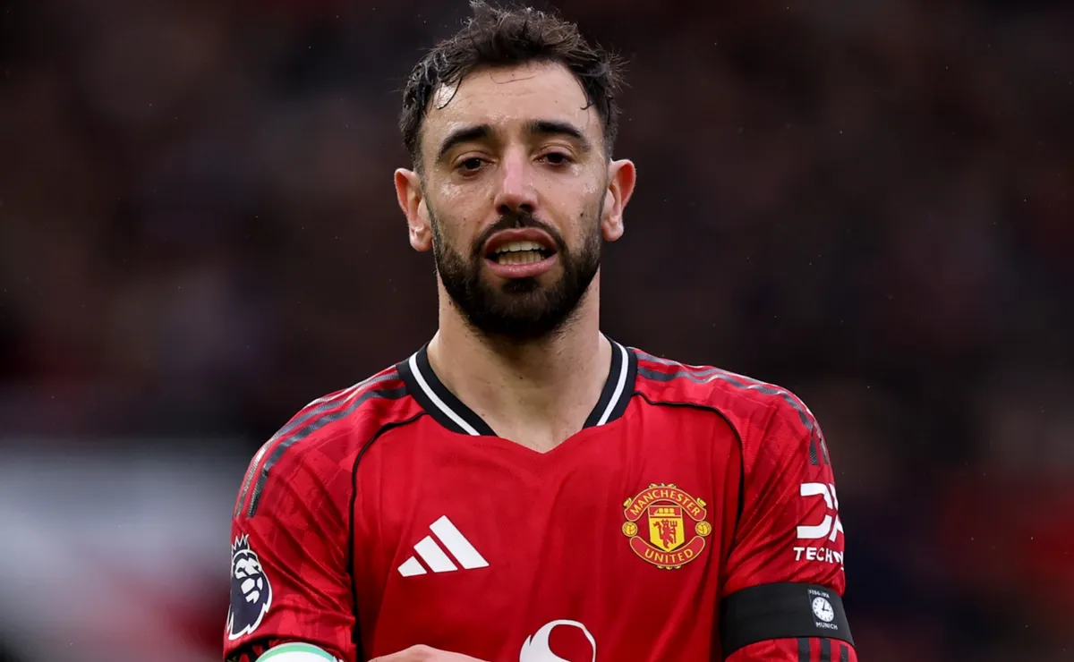 Bruno Fernandes’ future could be decided soon as Manchester United reportedly submit major contract renewal offer