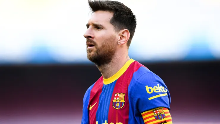 Lionel Messi playing for FC Barcelona.
