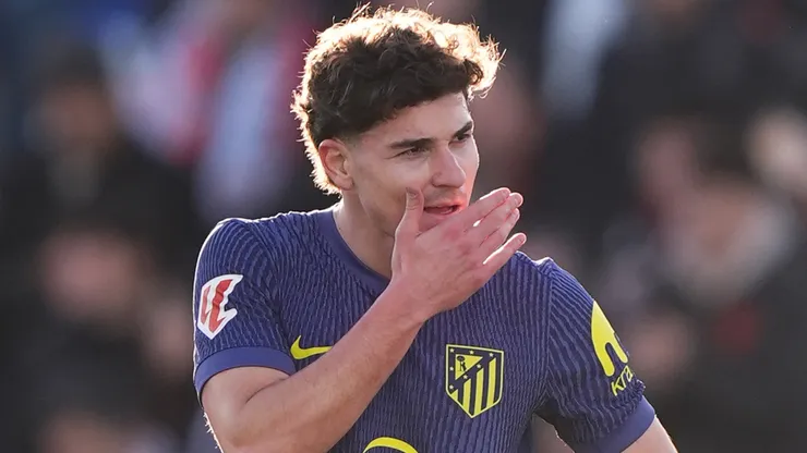 Julian Alvarez of Atletico de Madrid reacts during the LaLiga EA Sports match.
