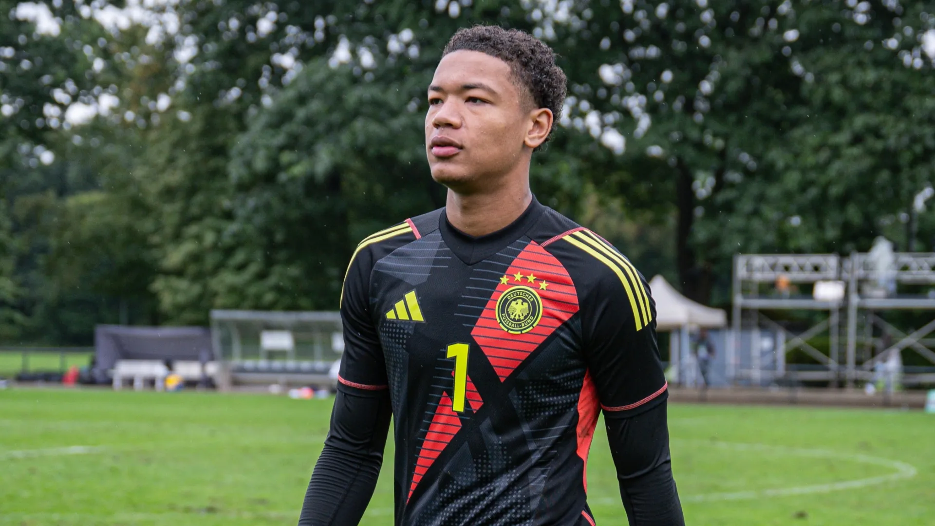 Leonard Prescott of Germany.