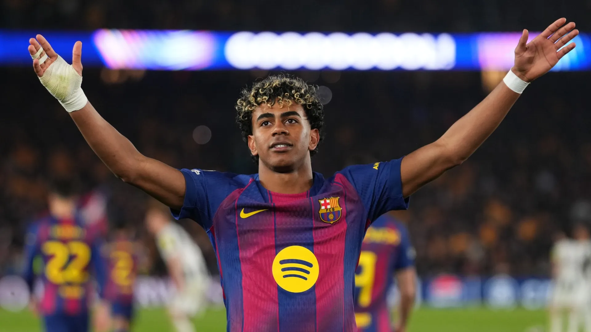 Lamine Yamal of FC Barcelona celebrates scoring against Newcastle United.