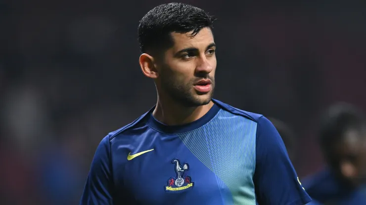 Cristian Romero of Tottenham Hotspur FC warms up ahead of the UEFA Champions League.
