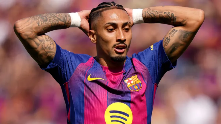 Raphinha of FC Barcelona reacts