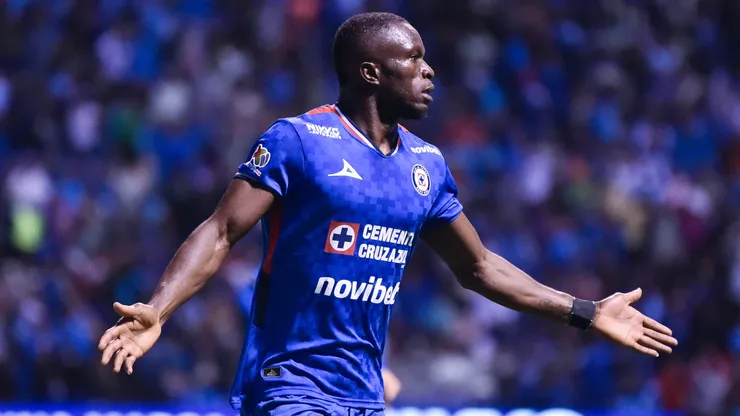 Osinachi Ebere of Cruz Azul