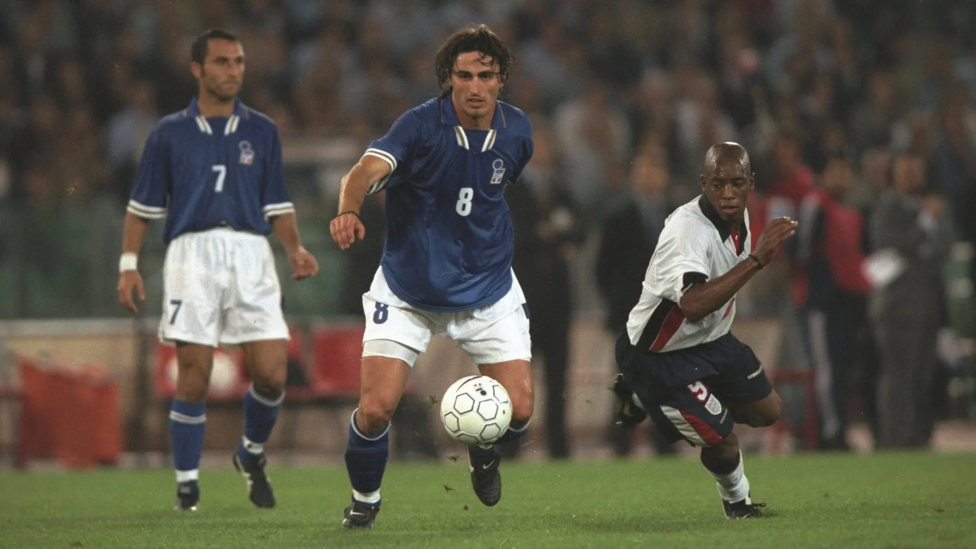 Dino Baggio playing for Italy vs England in a World Cup qualifier in 1997.