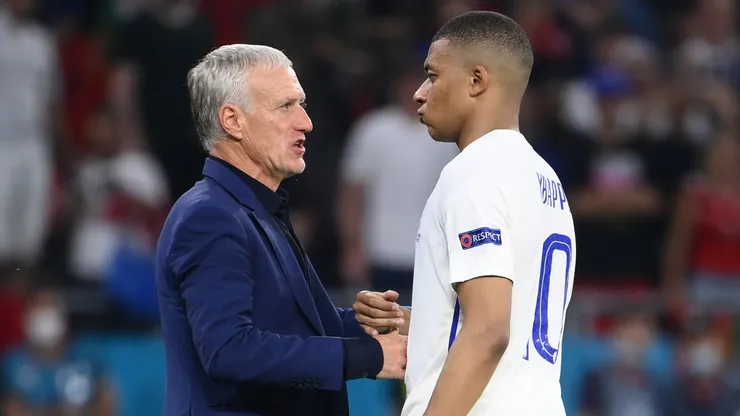 France coach Didier Deschamps and Kylian Mbappe.